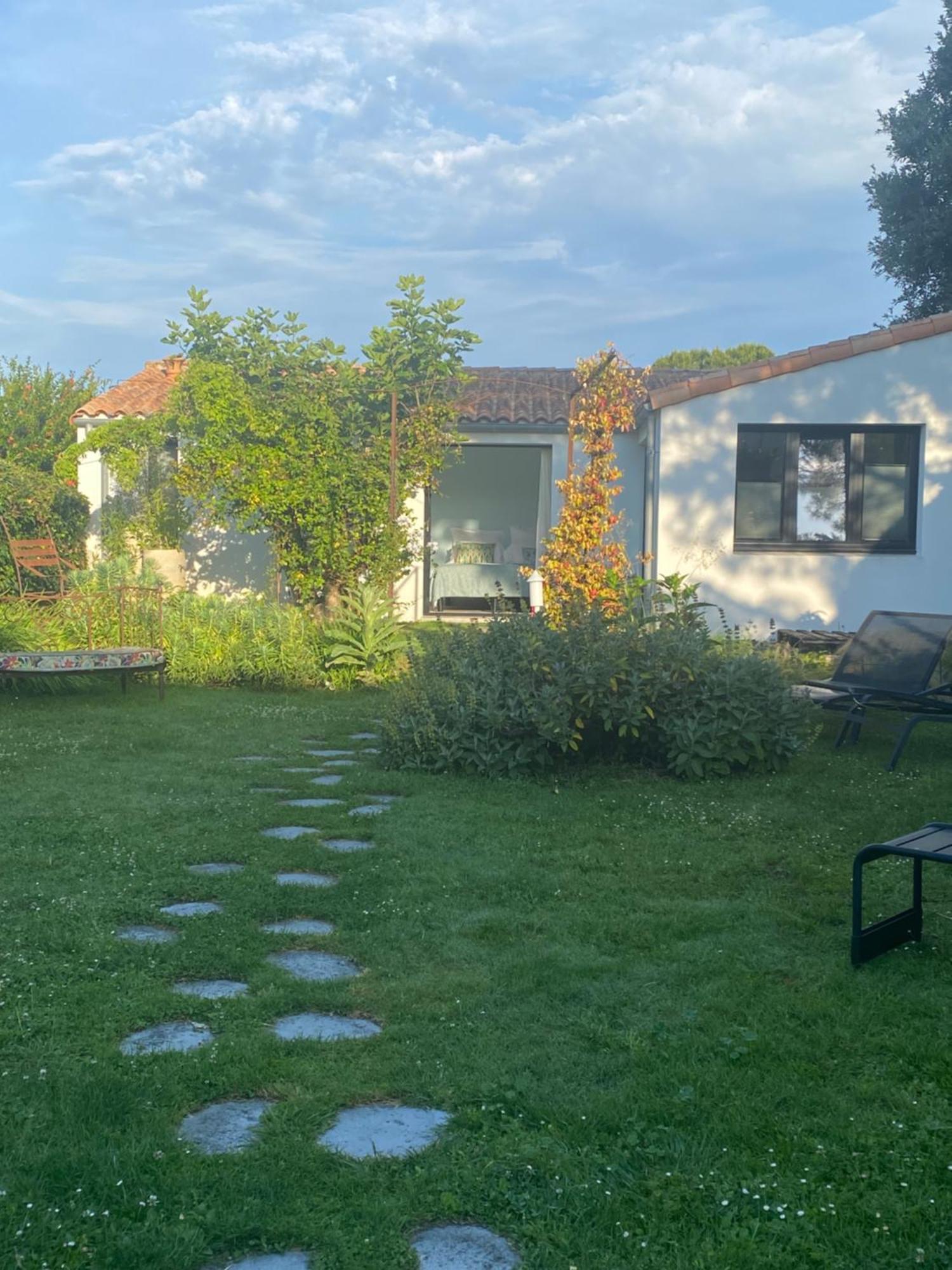 Bed and Breakfast Le 5 Bis Mornac-sur-Seudre Zewnętrze zdjęcie